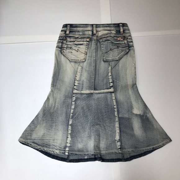 Candid’s Jean Skirt - Picture 2 of 6